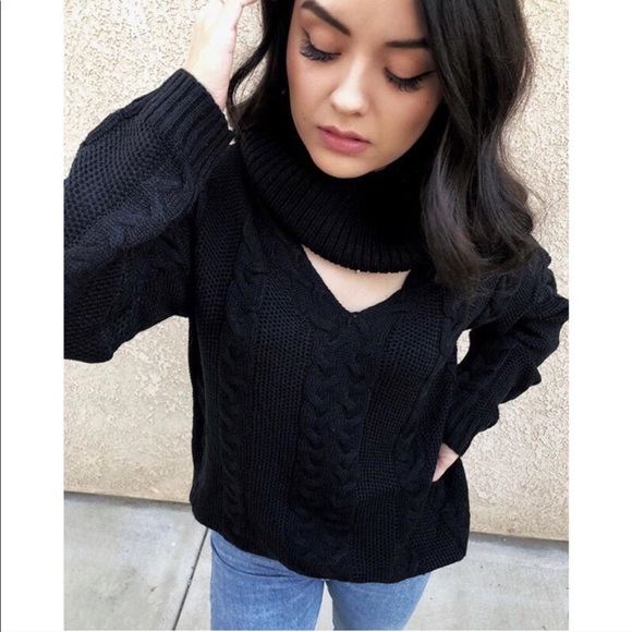 Black Choker Knit Sweater - Picture 2 of 4